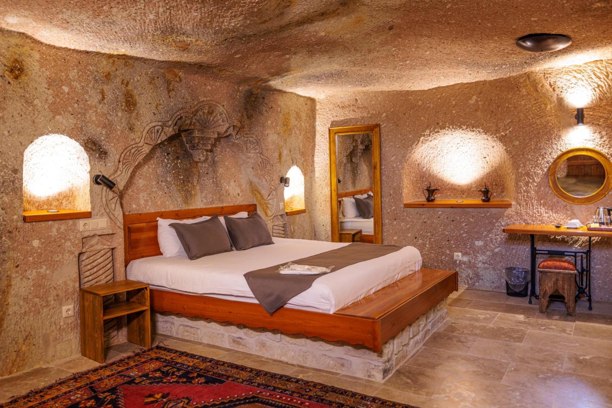 אורגופ Canyon Cave Hotel מראה חיצוני תמונה